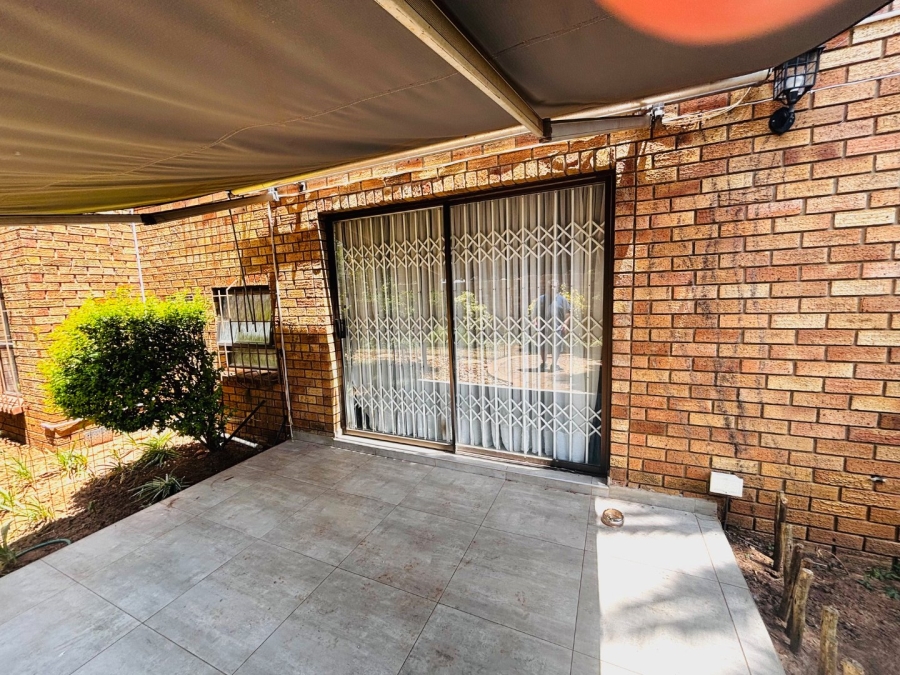 3 Bedroom Property for Sale in Flamwood North West